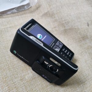 Original Sony Ericsson K790 K800 Black (Unlocked) Cellular Phone - Image 5