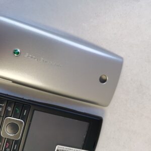 Sony Ericsson Cedar J108i Black Unlocked 3G Bluetooth FM Cellular Phone 280 MB - Image 3