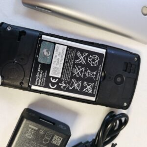 Sony Ericsson Cedar J108i Black Unlocked 3G Bluetooth FM Cellular Phone 280 MB - Image 7