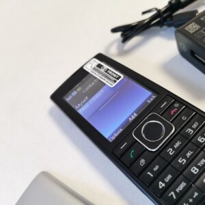 Sony Ericsson Cedar J108i Black Unlocked 3G Bluetooth FM Cellular Phone 280 MB - Image 9