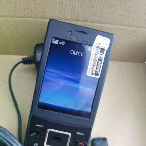 Sony Ericsson Hazel J20 J20i - Black (Unlocked) Cellular Phone - Image 4