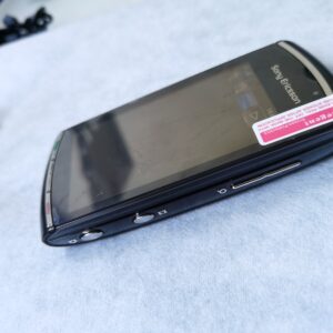 Sony Ericsson Vivaz Pro U8 3G Mobile Phone 3.2'' CellPhone Symbian OS Bundle Description 2 batteries - Image 8