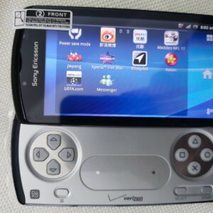 Sony Ericsson Xperia PLAY R800 R800i Game phone Bundle Description 1 battery