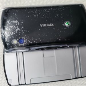 Sony Ericsson Xperia PLAY R800 R800i Game phone Bundle Description 2 batteries - Image 8
