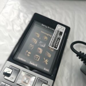 Sony Ericsson T700 (Unlocked) Cellular Phone - Image 5