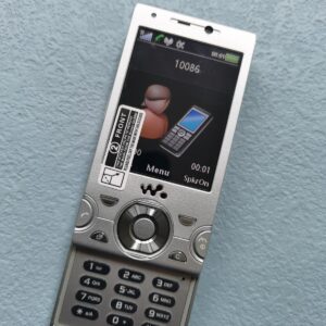 Sony Ericsson W995 W995a 2.6" 8MP 118MB Key mobile phone Color Black - Image 8