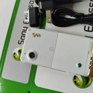 Sony Ericsson Walkman W910i W910 Cell Phone wHITE (Unlocked) Working very well - Image 4