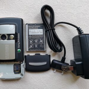 Sony Ericsson K750 Very Rare - For Collectors - Unlocked Bundle Description 1 battery - Image 10