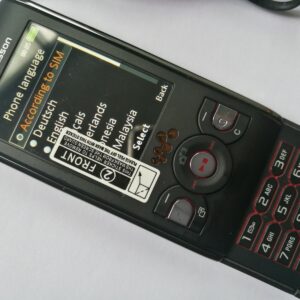 Sony Ericsson W595 Original Unlocked W595 FM Radio Bluetooth 3.15MP Camera Bundle Description 1 battery - Image 8