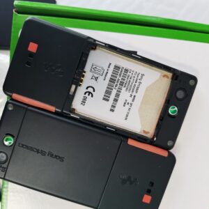 Original Unlocked Sony Ericsson w880 w880i Mobile Phone 3G Bluetooth MP3 Player Colors Black Bundle Description 1 battery - Image 7