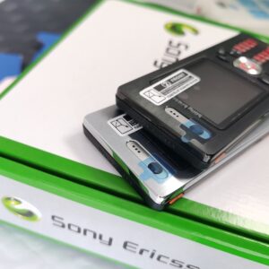 Original Unlocked Sony Ericsson w880 w880i Mobile Phone 3G Bluetooth MP3 Player Colors Black Bundle Description 1 battery - Image 11