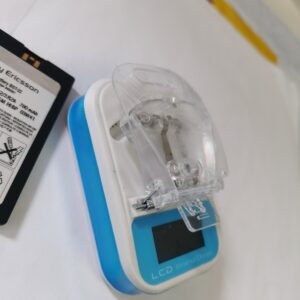 Sony Ericsson BST-22 Li-Polymer Battery 3.6V 700mAh for T300 T306 T310 Cellphone Package 1 battery +1 charger - Image 7