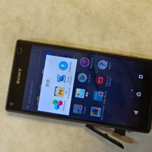 Sony Xperia Z5 Compact Z5C E5823 32GB Unlocked 4G LTE  Android 5.1.1 Smartphone Color Yellow - Image 13