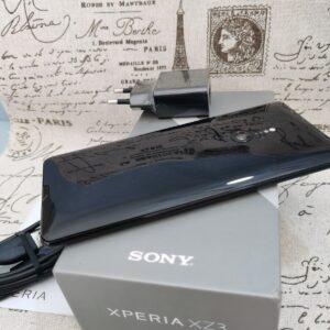 99% N e w Sony  Xperia XZ3-64GB Phone Model H8416 without NFC Wireless Charging Standard 1battery+1charger - Image 3