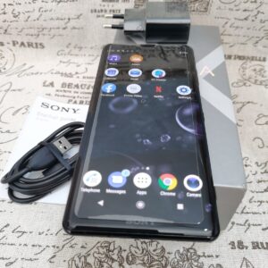 99% N e w Sony  Xperia XZ3-64GB Phone Model H8416 without NFC Wireless Charging Standard 1battery+1charger - Image 4