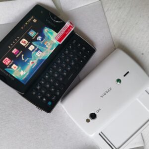 Sony Ericsson Xperia Mini Pro SK17, SK17i Slide Phone 3G WIFI Qwerty Keyboard Color White - Image 2