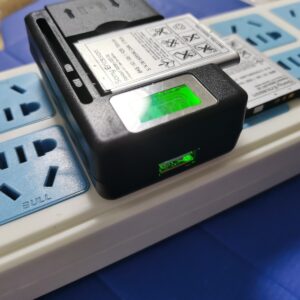BST-36 Battery + charger For Sony Ericsson J300 J310 Z550 T250 K510i K510 K320 Items Included EU/UK/AU - Image 3