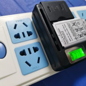 BST-36 Battery + charger For Sony Ericsson J300 J310 Z550 T250 K510i K510 K320 Items Included EU/UK/AU - Image 4
