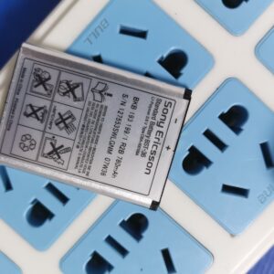 BST-36 Battery + charger For Sony Ericsson J300 J310 Z550 T250 K510i K510 K320 Items Included EU/UK/AU - Image 7