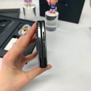 vivo X Fold2 8.03" 50MP Foldable LTPO4 AMOLED 512GB 12GB RAM CN version Colors random color Storage 12+512G Charger Included Yes - Image 13