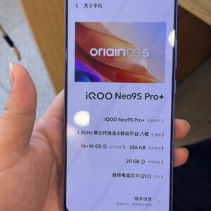 vivo iQOO Neo9S Pro+ 5G 6.78" 50MP LTPO AMOLED  144Hz Snapdragon 8 Smartphone Colors Random color or color noted by yourself Charger Included Yes Storage Capacity 12+256G - Image 6