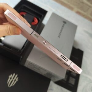 ZTE nubia RedMagic 10 Pro 5G Qualcomm Snapdragon 8 Elite unlocked Android Google storage 512GB 12GB RAM colors White Knight - Image 3