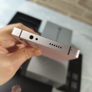 ZTE nubia RedMagic 10 Pro 5G Qualcomm Snapdragon 8 Elite unlocked Android Google storage 512GB 12GB RAM colors White Knight - Image 4
