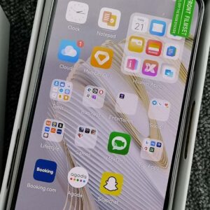 Huawei nova 10 SE (BNE-LX1) - 256 GB 8GB RAM - Black Silver Green (Unlocked) Color Black - Image 3