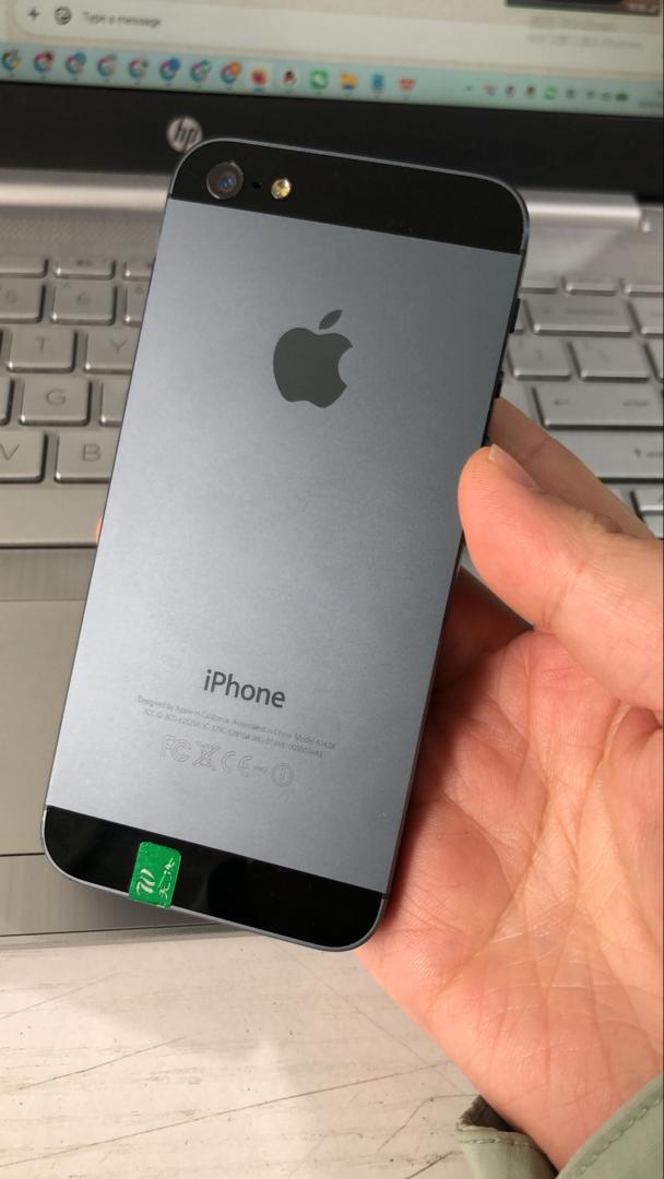 99%new Apple iPhone 5 64GB+iphone 4 32G ios - black with box - Image 14