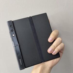 Honor V Purse 5G Snapdragon 256GB 12GB RAM Google Play Foldable Phone