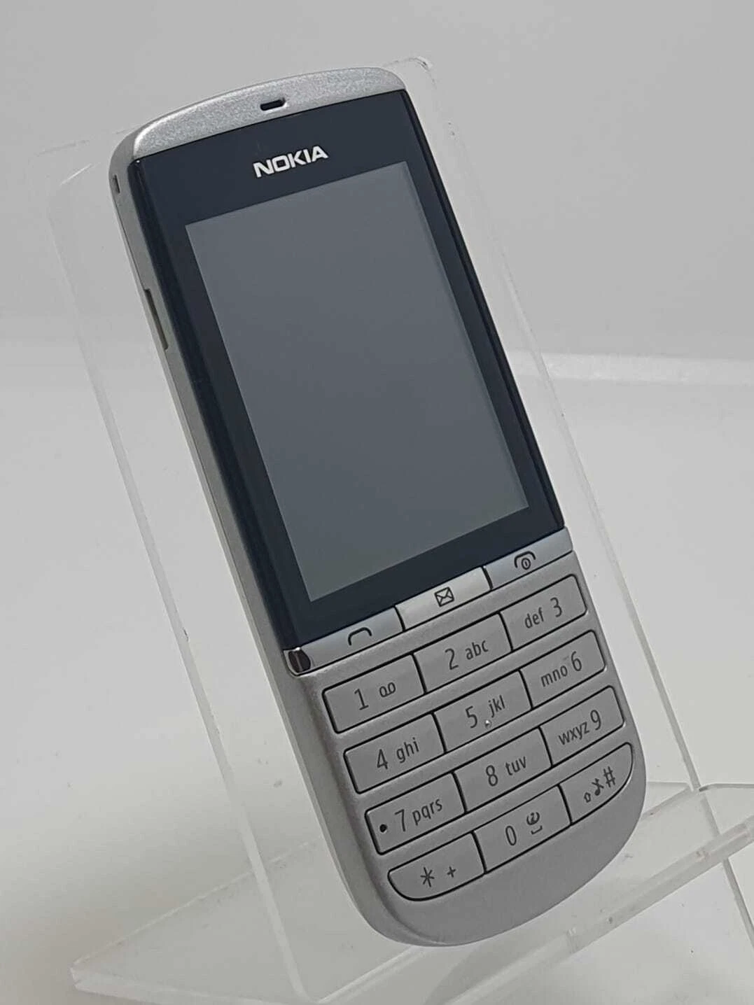 Nokia Asha 300 Touch & Type 3G Unlocked Classic Feature Phone - Image 2
