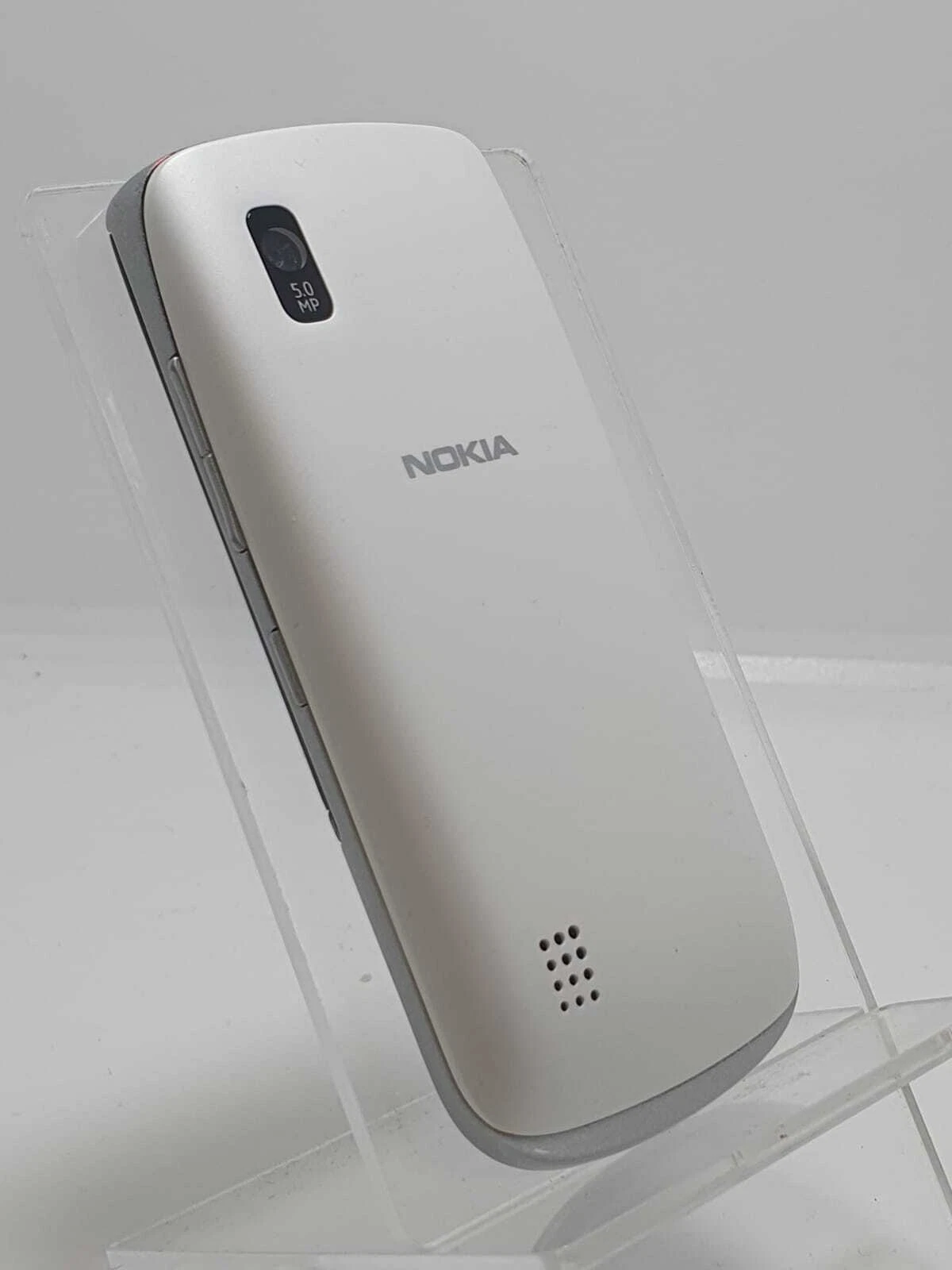 Nokia Asha 300 Touch & Type 3G Unlocked Classic Feature Phone - Image 4
