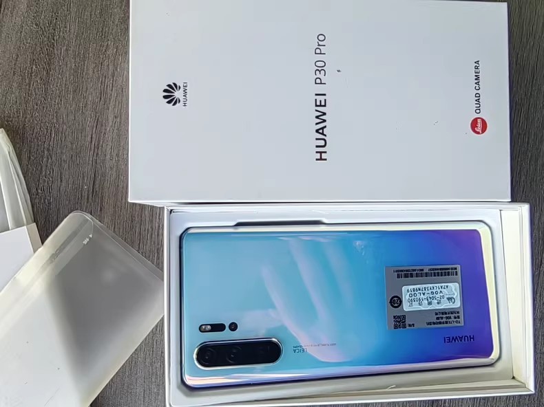 Huawei P30 pro 128GB/256GB 4G Android International Version Google play Sealed Colors Please note the color. storage 256GB - Image 5