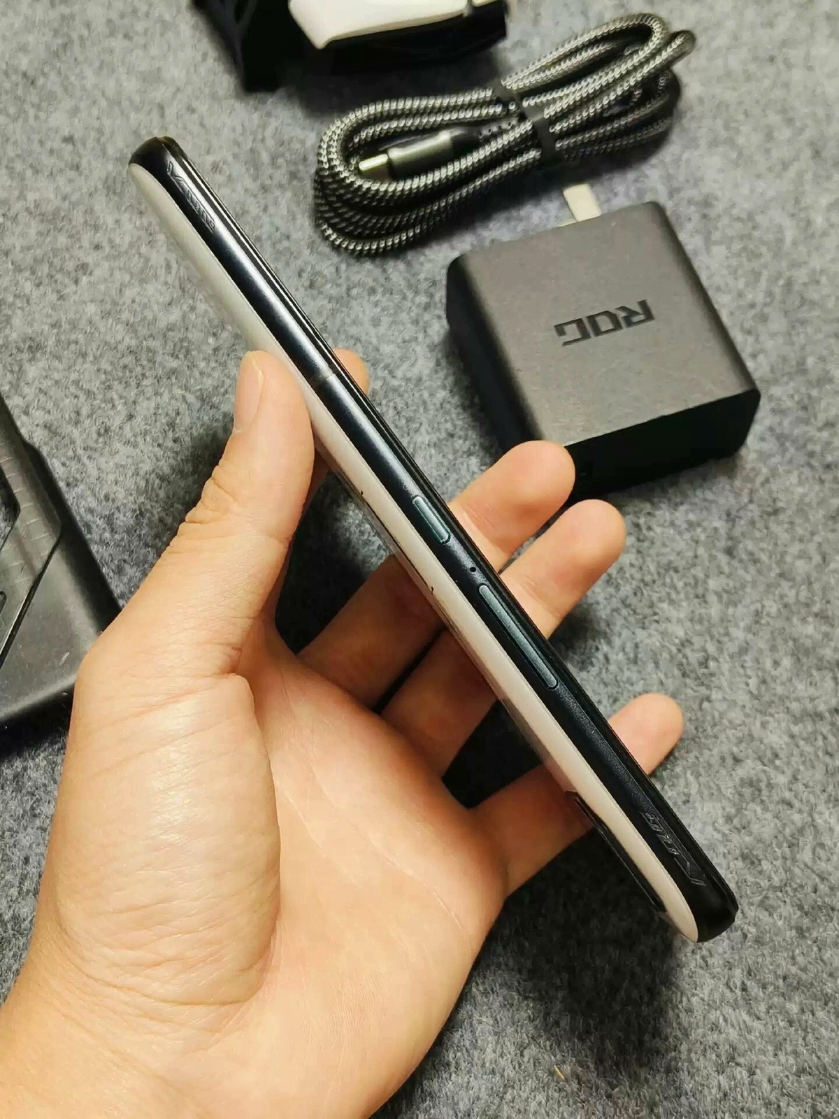 Asus ROG Phone 6 Pro 6.78" 50MP 512GB 18GB RAM game phone Google play Global - Image 2