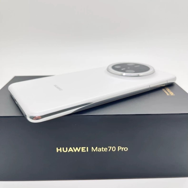 Huawei Mate 70 Pro 6.9" Kirin 9020 HarmonyOS 12GB+512GB Google play Color please note color in order Storage Capacity 1TB 12GB RAM - Image 13