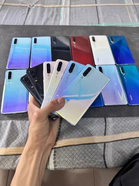 Huawei P30 6.1"128GB Dual Sim 40MP Unlocked Android Global CellPhone Google Color Random color storage 8+256GB