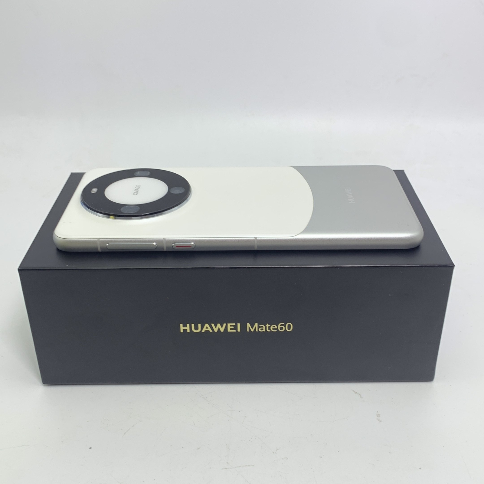 Huawei Mate 60 6.69in 50MP 12+1TB HarmonyOS Intelligent mobile phone Bundle Mobile phone + charger + packaging box Storage Capacity 12+256GB - Image 4