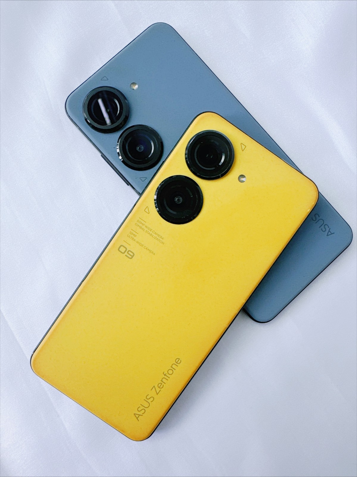 Asus Zenfone 9 128/256GB Android Smartphone Google play global Color random color Storage Capacity 8+128GB