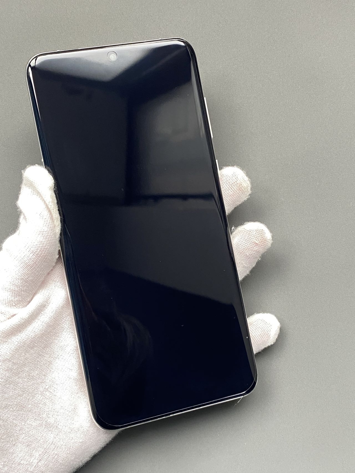 Huawei P60 Pro 6.67" 48MP 256GB Unlocked Global EMUI 13.1 or HarmonyOS Storage 12+512GB Model Number EMUI (Europe) colors Please note the color you need
