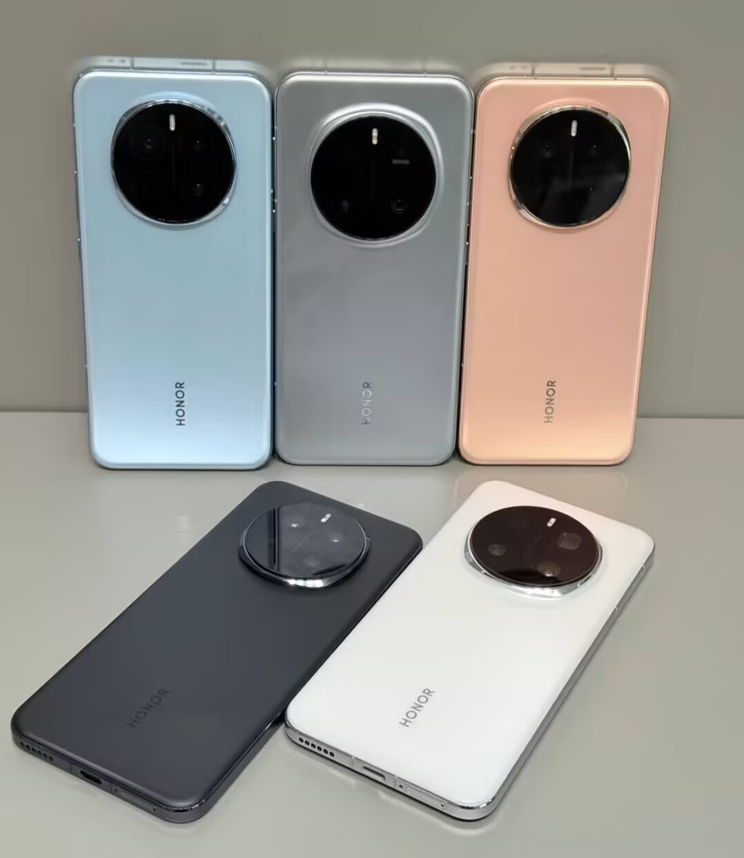 Huawei Honor Magic7 6.78" 50MP 5650mAh Android 15 Snapdragon 5G Google Play Storage 16GB+1TB in order - Image 2