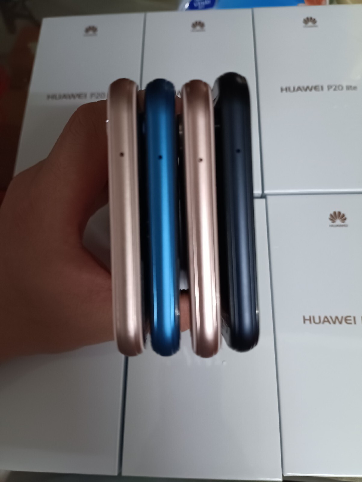 Huawei P20 lite 128GB Dual SIM Global Version Unlocked Smartphone New Sealed storage 4GB+128GB - Image 4