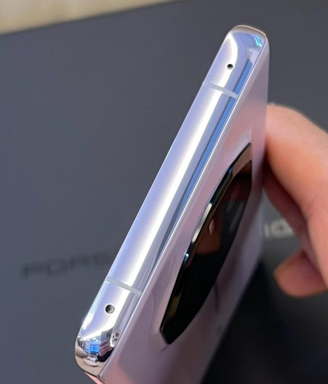 Huawei Mate 50 RS Porsche Design 6.74" 512GB Snapdragon HarmonyOS MPN 12GB+512GB - Image 4