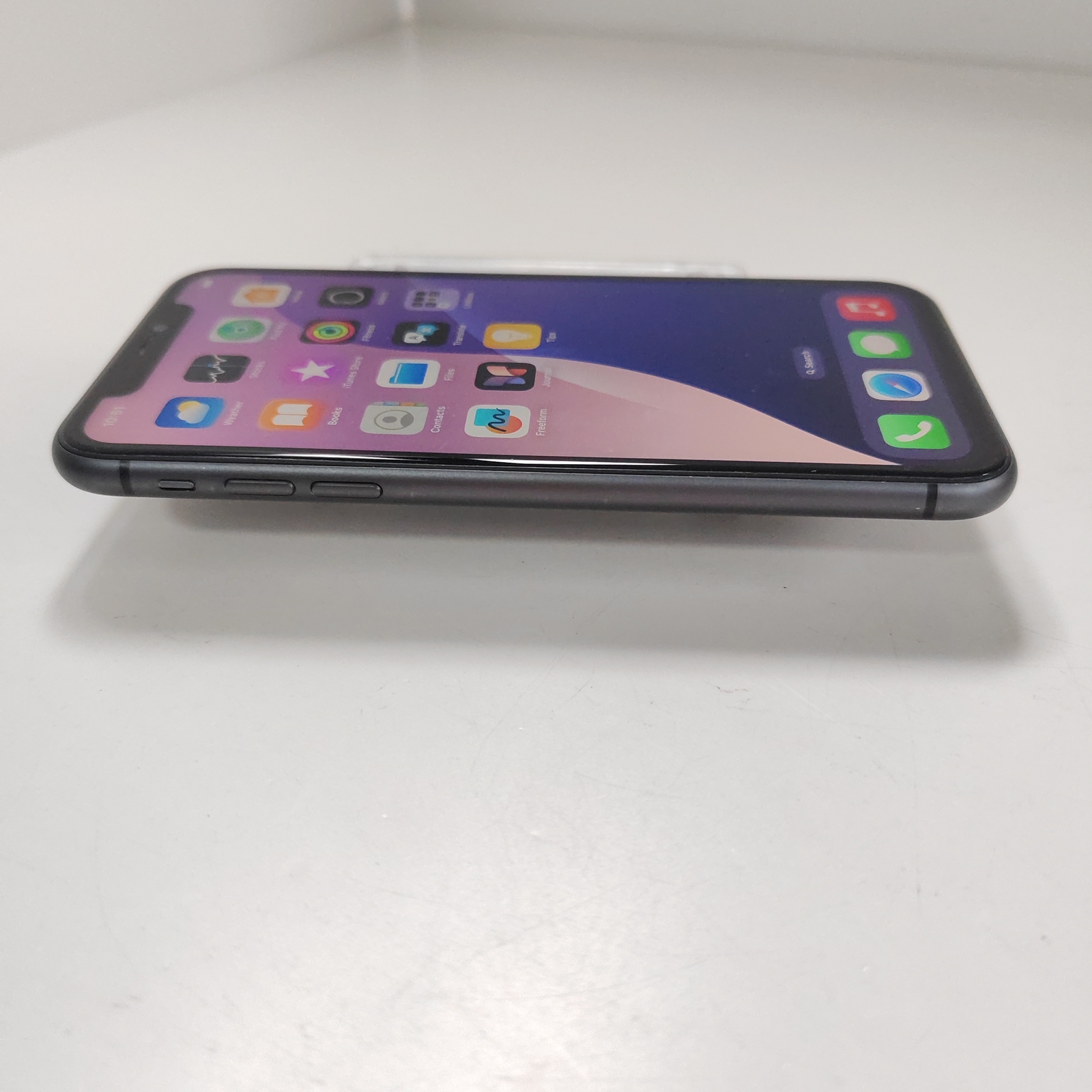 Apple iPhone 11 6.1" 12MP 64/128/256GB iOS 18 all colors with Face ID Storage 4GB+256GB Color Random color - Image 9