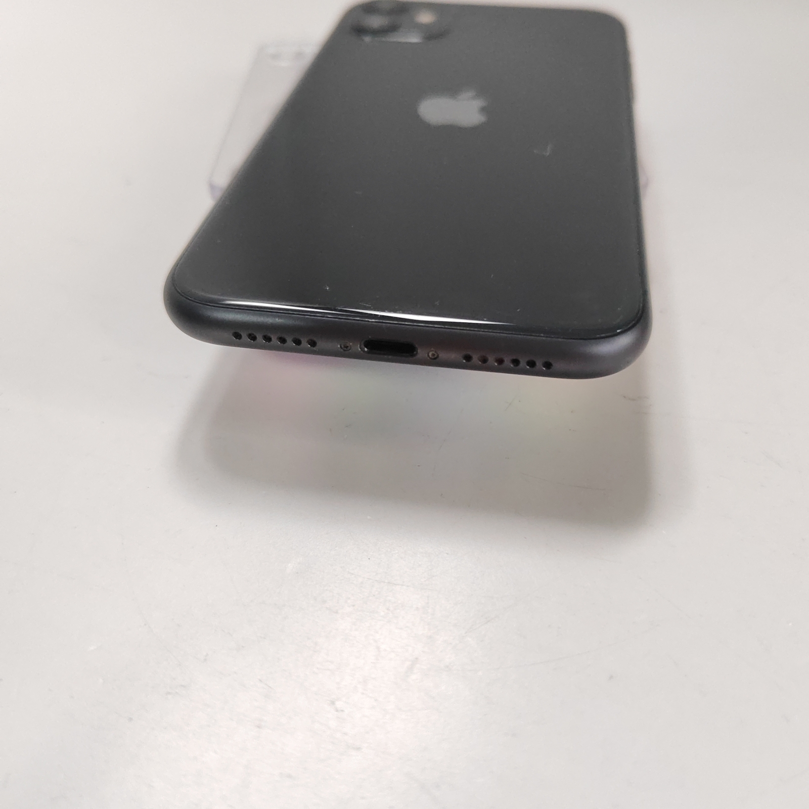 Apple iPhone 11 6.1" 12MP 64/128/256GB iOS 18 all colors with Face ID Storage 4GB+256GB Color Random color - Image 11