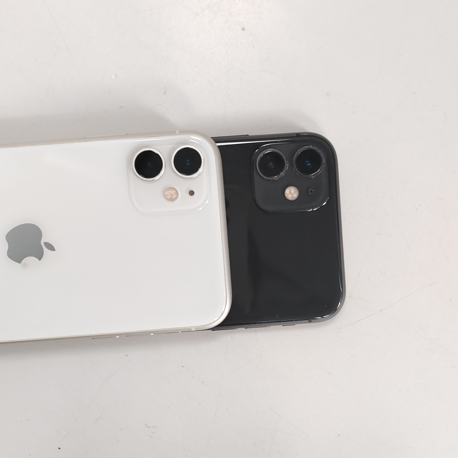 Apple iPhone 11 6.1" 12MP 64/128/256GB iOS 18 all colors with Face ID Storage 4GB+256GB Color Random color - Image 13