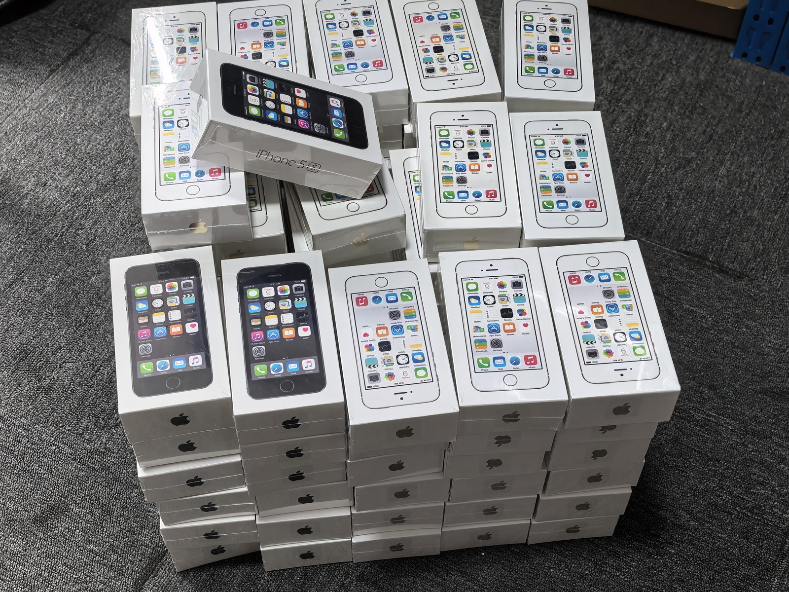 Apple iPhone 5S- 16/32/64GB - Black silver gold IOS12 storage 64GB colors silver - Image 8