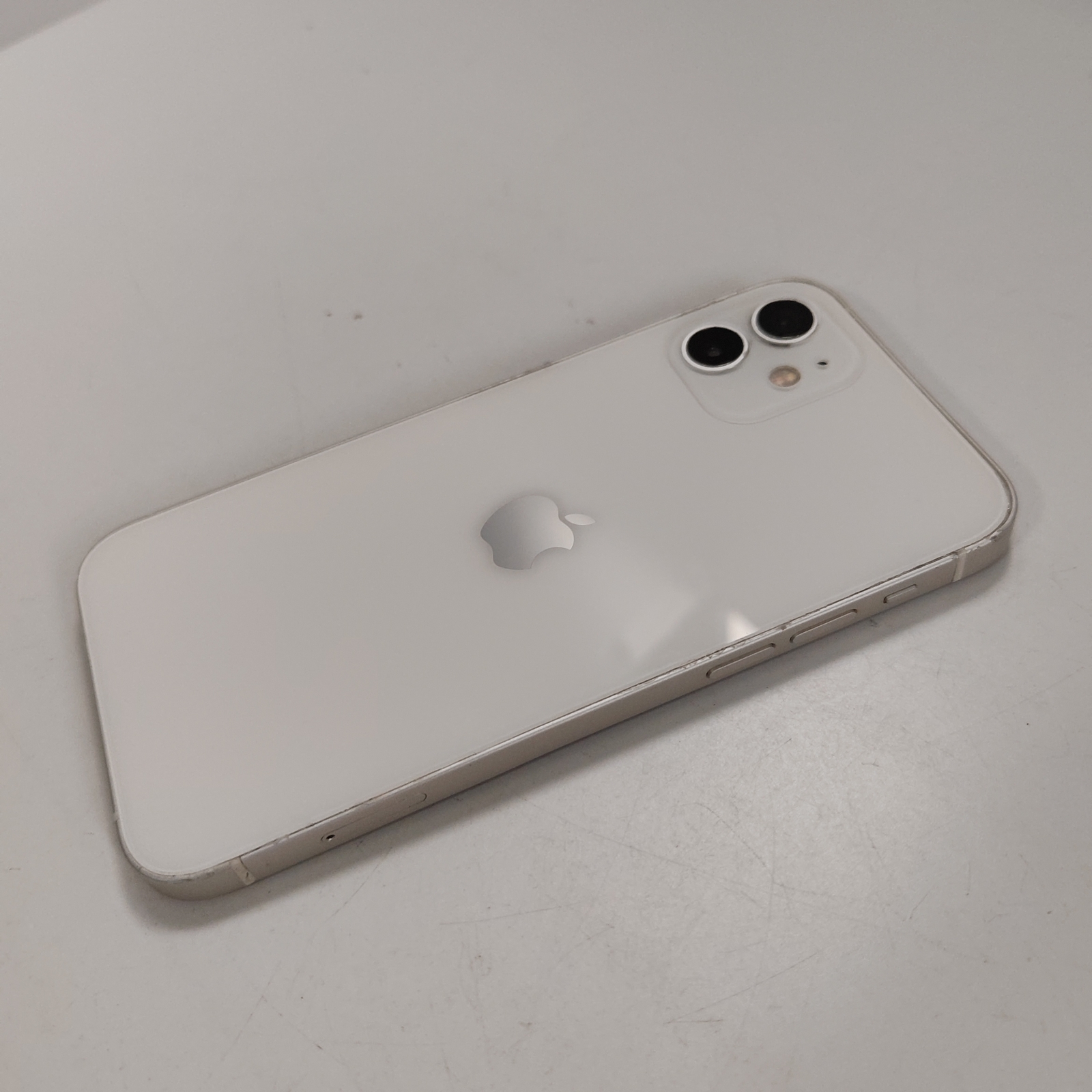 Apple iPhone 12 6.1" 12MP IOS 18 64/128/256GB iOS 18 all colors with Face ID Storage 4GB+256GB - Image 2