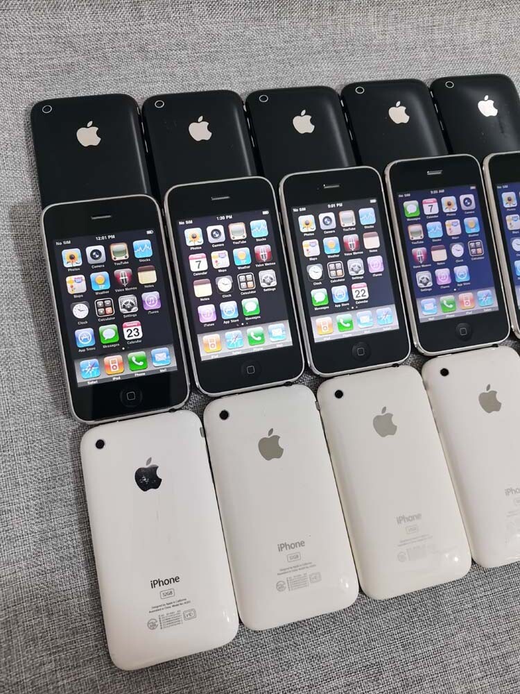 Apple iPhone 3G 3GS iOS 8GB 16GB 32GB Unlocked Cellphone Black&White IOS Color White Model Apple iPhone 3GS Charger Included Yes Storage Capacity 32 GB - Image 5
