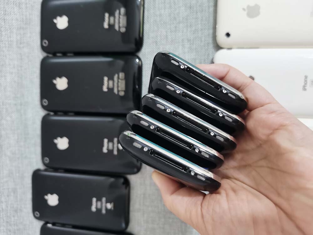 Apple iPhone 3G 3GS iOS 8GB 16GB 32GB Unlocked Cellphone Black&White IOS Color White Model Apple iPhone 3GS Charger Included Yes Storage Capacity 32 GB - Image 9