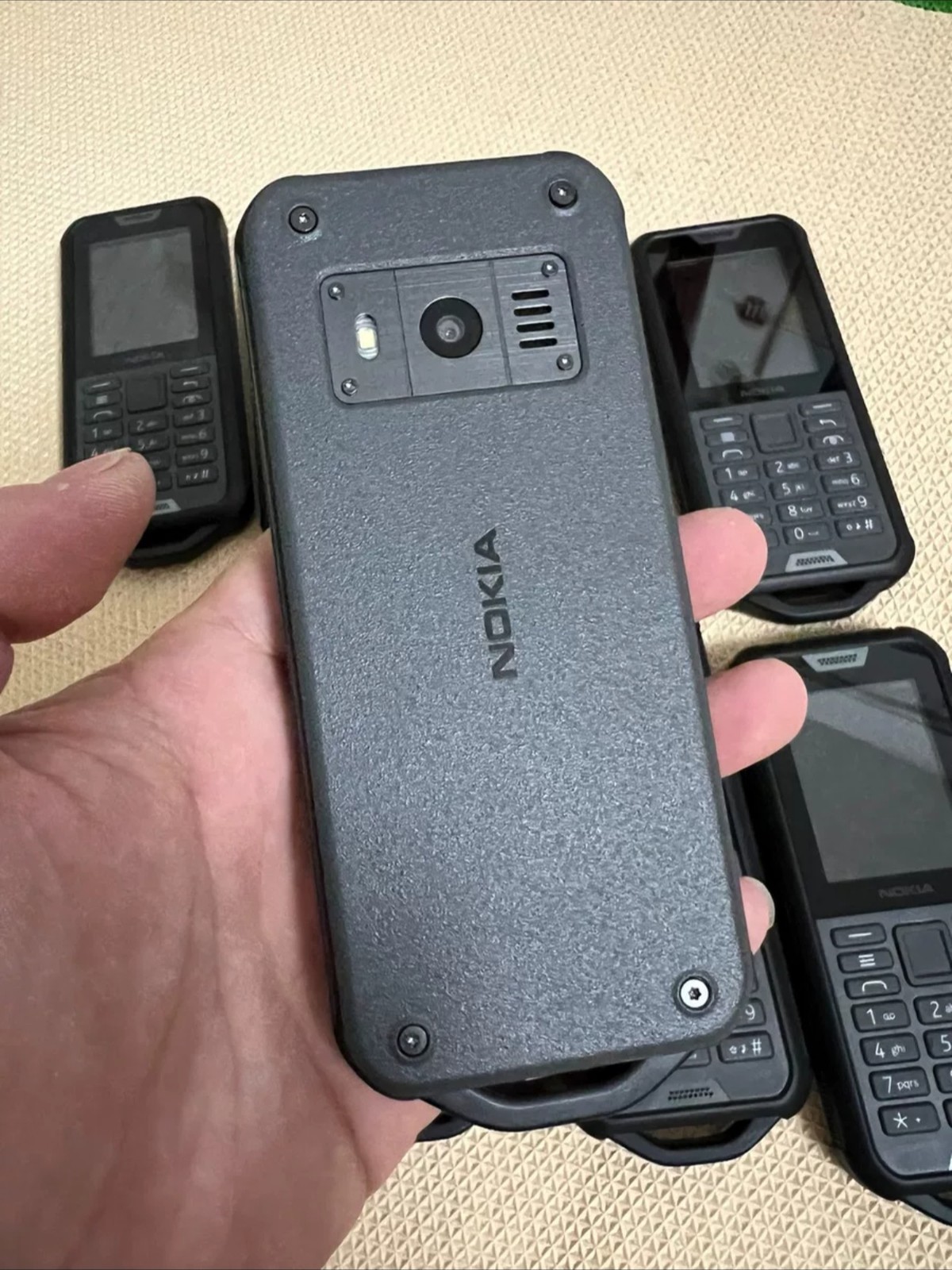 Nokia 800 Tough 4G Mobile Phone KaiOS Waterproof Push-button Phone - Image 8